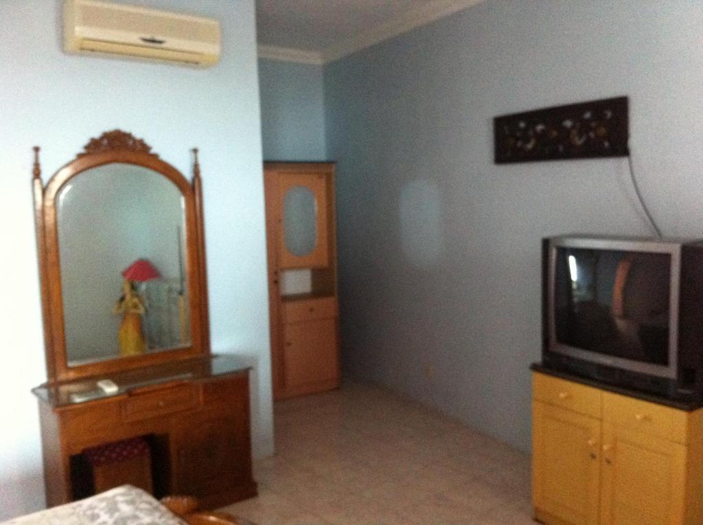 Hotel Adinda Parangtritis Habitación foto